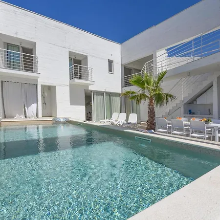 Сasa de vacaciones Dante Debeljak