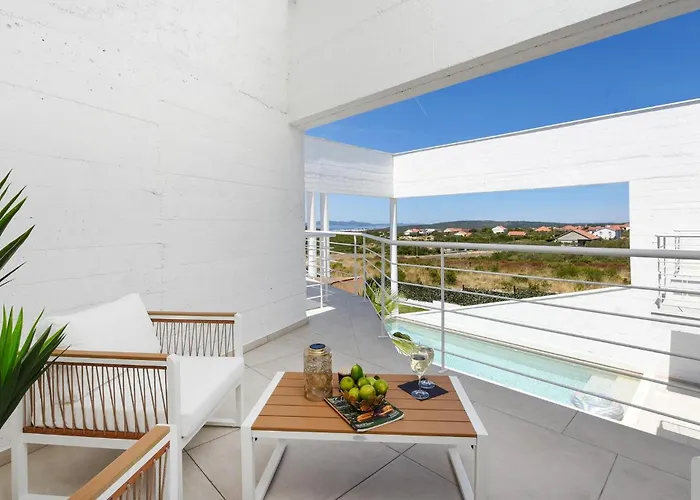 Dante Сasa de vacaciones