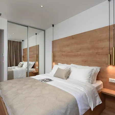 Holiday home Dante Debeljak